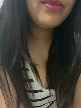 yassminsexy22 online show from 19, 2, 2025