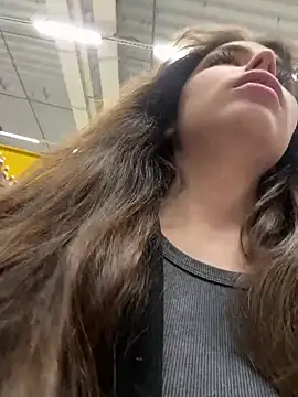 pantyless online show from 7, 3, 2026