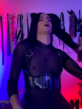 akinoro  online show from 10, 10, 2025