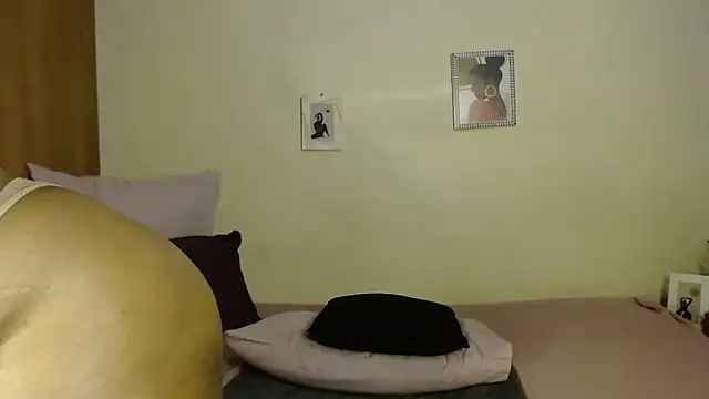 Snapshot of HotCurvyAssx38 chatting on 23, 1, 2025 HotCurvyAssx38 online show from 23, 1, 2025