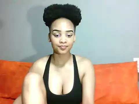 Snapshot of SmallSlut5 chatting on 19, 11, 2025 SmallSlut5 online show from 19, 11, 2025