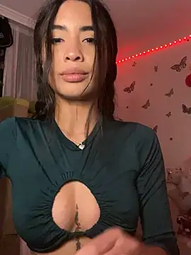 lina pink online show from 6, 12, 2024