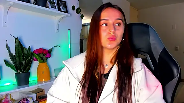 evy orange1 online show from 1, 4, 2026