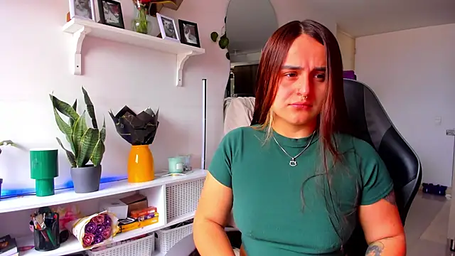 evy orange1 online show from 6, 4, 2026