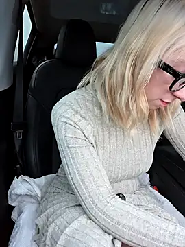 Snapshot of Giuliana_baby chatting on 3, 2, 2025 Giuliana baby online show from 3, 2, 2025