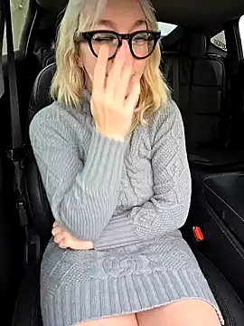 Snapshot of Giuliana_baby chatting on 19, 2, 2025 Giuliana baby online show from 19, 2, 2025