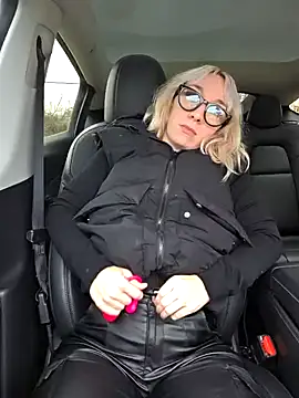 Snapshot of Giuliana_baby chatting on 11, 3, 2025 Giuliana baby online show from 11, 3, 2025