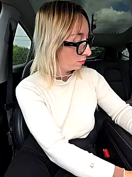 Snapshot of Giuliana_baby chatting on 12, 9, 2025 Giuliana baby online show from 12, 9, 2025