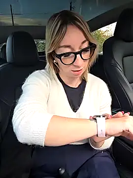 Snapshot of Giuliana_baby chatting on 23, 10, 2025 Giuliana baby online show from 23, 10, 2025