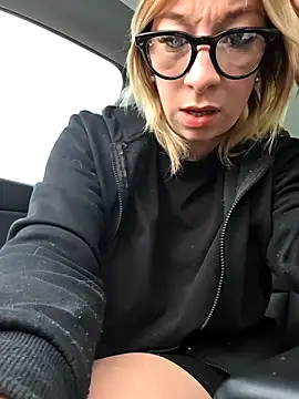 Snapshot of Giuliana_baby chatting on 29, 10, 2025 Giuliana baby online show from 29, 10, 2025