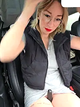 Snapshot of Giuliana_baby chatting on 30, 10, 2025 Giuliana baby online show from 30, 10, 2025