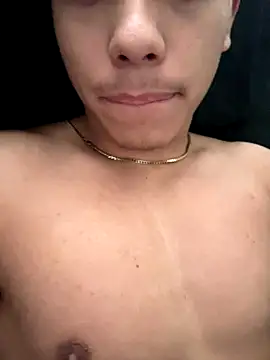 ilov3bigbootylatinas online show from 4, 10, 2025