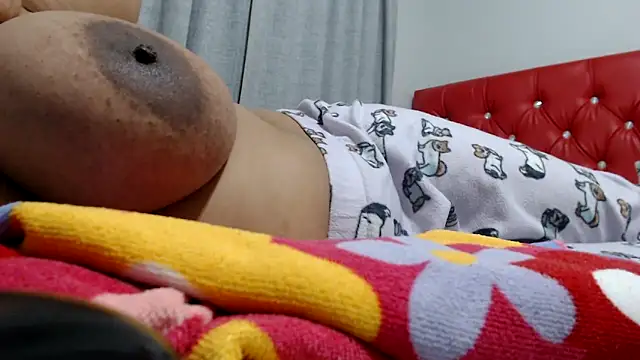 Snapshot of Babyshaly chatting on 22, 11, 2025 Babyshaly online show from 22, 11, 2025