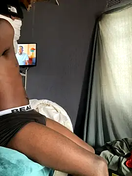 Snapshot of Thickdaddy3 chatting on 2, 11, 2025 Thickdaddy3 online show from 2, 11, 2025