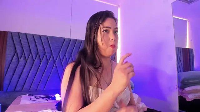 MADISSONLOVE  online show from 28, 1, 2025