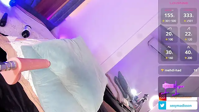 MADISSONLOVE  online show from 1, 2, 2025