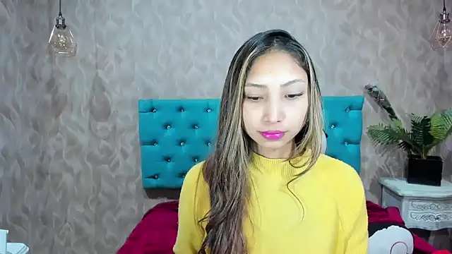 MadelineDoll online show from 24, 9, 2025