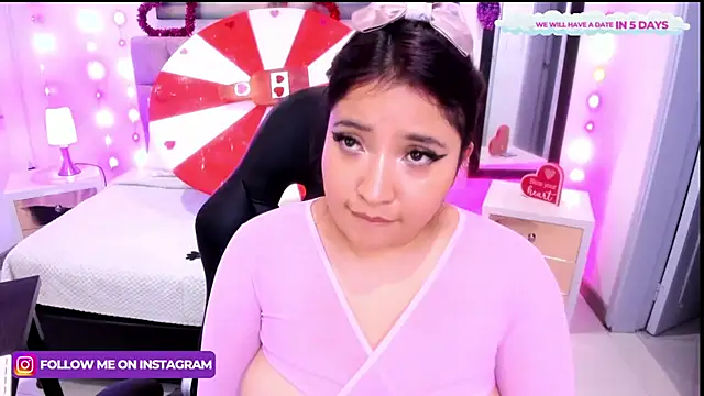 Snapshot of Emma_monserrat chatting on 15, 2, 2025 Emma monserrat online show from 15, 2, 2025