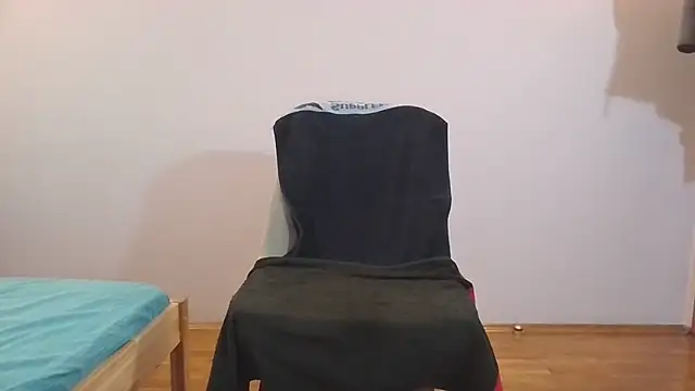 Snapshot of Turkboy_17 chatting on 5, 1, 2025 Turkboy 17 online show from 5, 1, 2025