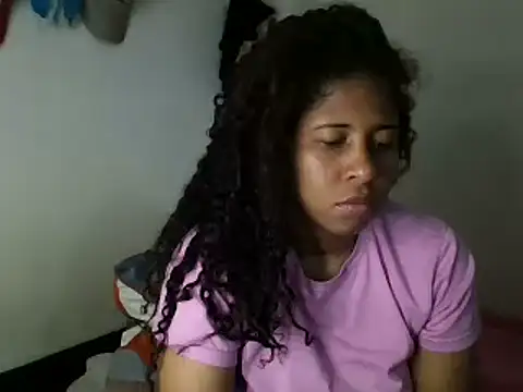 Snapshot of Ivon-09 chatting on 7, 2, 2025 Ivon-09 online show from 7, 2, 2025