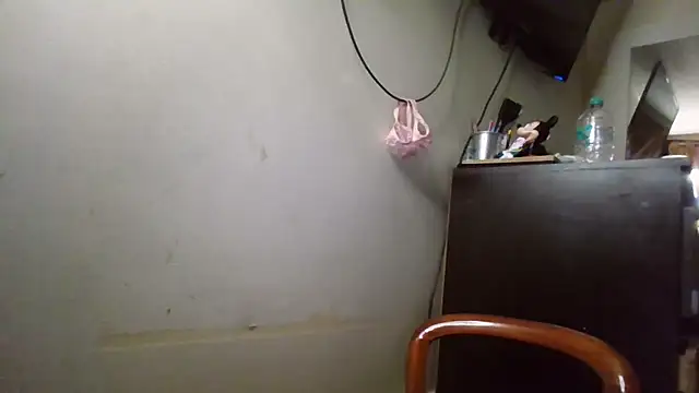 Ivon-09 online show from 12, 11, 2025