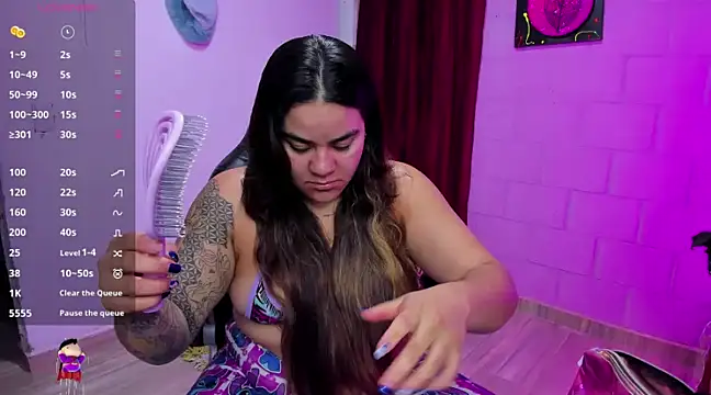 Snapshot of Sharon_hils chatting on 20, 12, 2024 Sharon hils online show from 20, 12, 2024