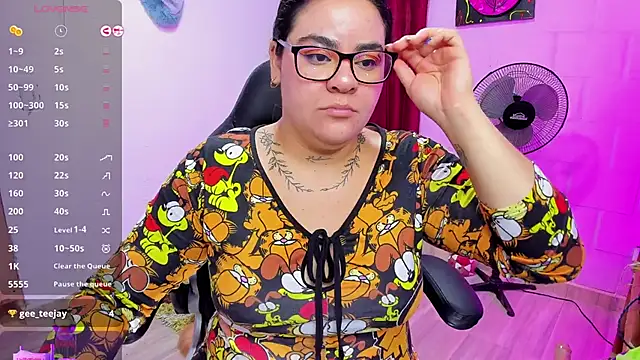 Snapshot of Sharon_hils chatting on 22, 12, 2024 Sharon hils online show from 22, 12, 2024