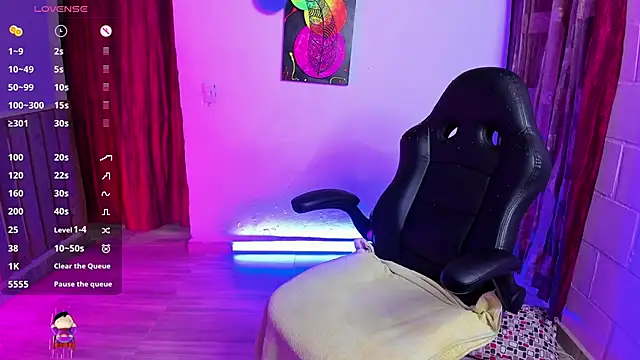 Snapshot of Sharon_hils chatting on 13, 2, 2025 Sharon hils online show from 13, 2, 2025