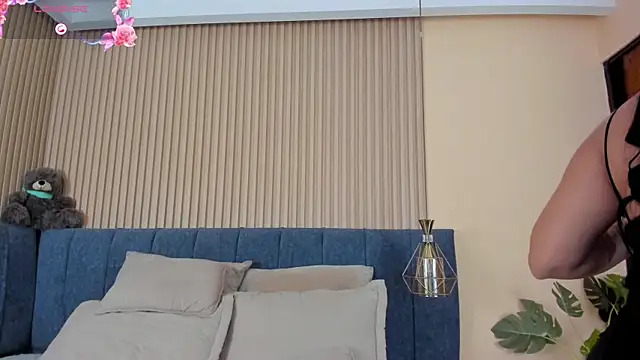 Snapshot of kathecute__ chatting on 12, 11, 2025 kathecute online show from 12, 11, 2025