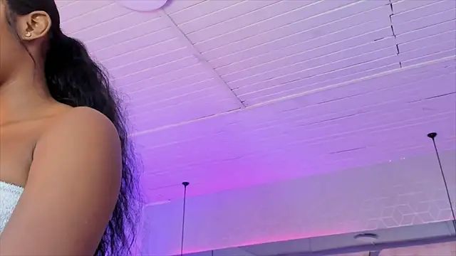 ChaynnaCooper online show from 10, 12, 2024