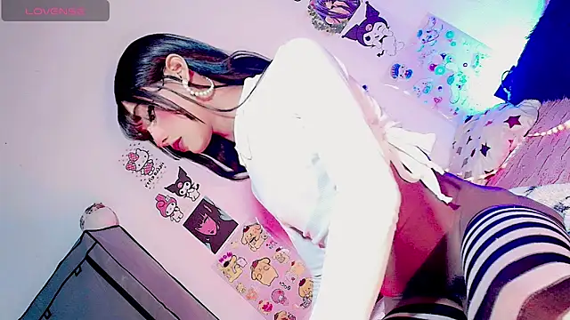 Snapshot of HELEM__S7 chatting on 19, 10, 2025 HELEM S7 online show from 19, 10, 2025