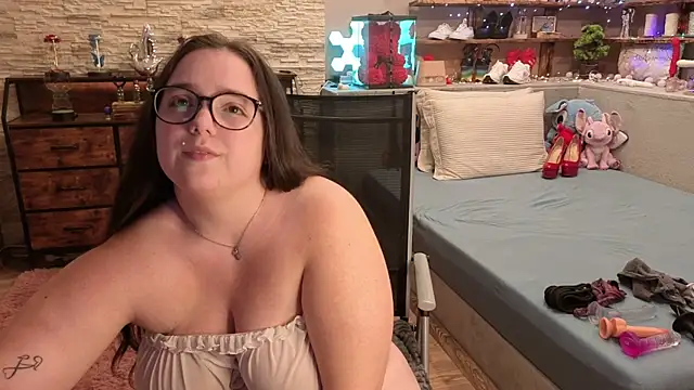 Snapshot of Kimberly-Caprice chatting on 9, 4, 2026 Kimberly-Caprice online show from 9, 4, 2026