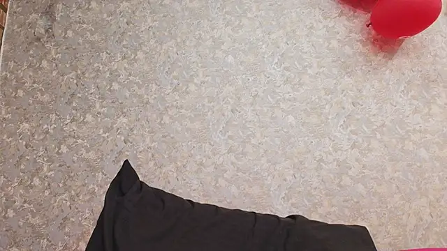 Snapshot of nicol_f chatting on 14, 2, 2025 nicol f online show from 14, 2, 2025