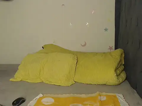 Snapshot of Ebonymercy chatting on 14, 12, 2025 Ebonymercy online show from 14, 12, 2025