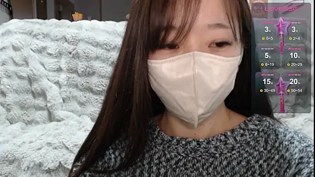 Rio chan  online show from 4, 2, 2025