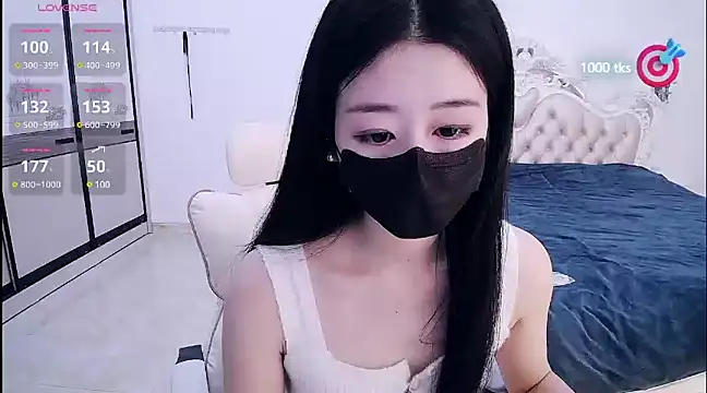 Snapshot of CN-xiaofei chatting on 19, 2, 2025 CN-xiaofei online show from 19, 2, 2025