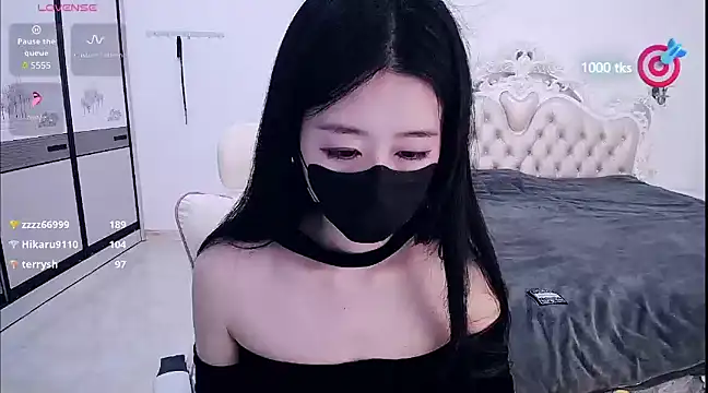 Snapshot of CN-xiaofei chatting on 7, 3, 2025 CN-xiaofei online show from 7, 3, 2025