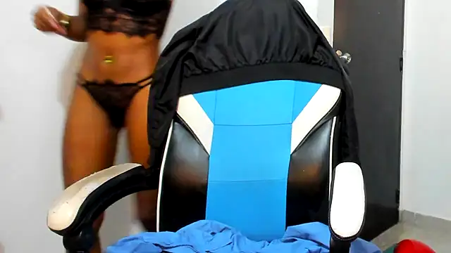 Kalua Brown online show from 5, 3, 2026