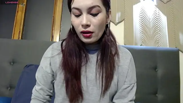  yuyi online show from 15, 10, 2025