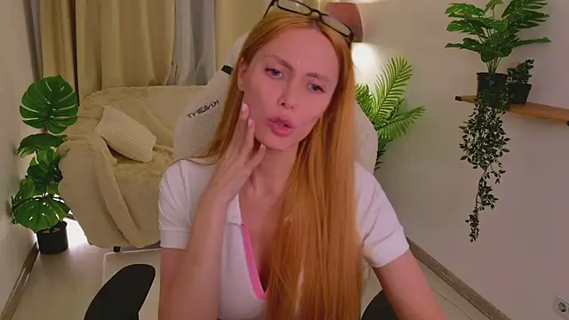Love Call online show from 14, 7, 2026