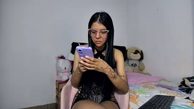 Snapshot of Michi_sexy chatting on 19, 7, 2026 Michi sexy online show from 19, 7, 2026