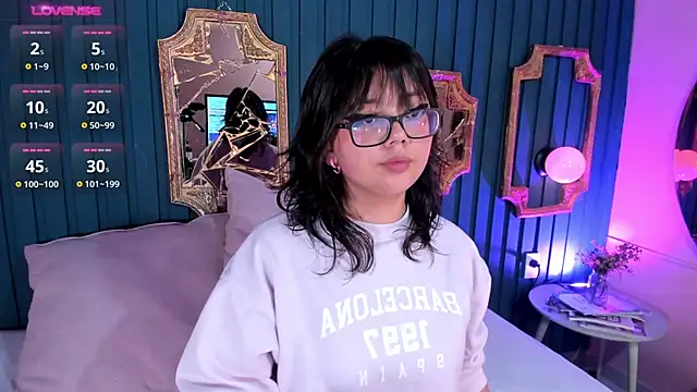 missy taylor  online show from 25, 2, 2025