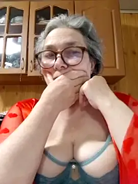 IrinaSweet54 online show from 13, 5, 2026