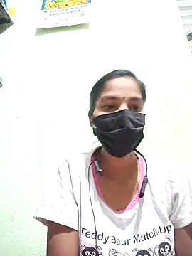 anusiya01 online show from 3, 1, 2025