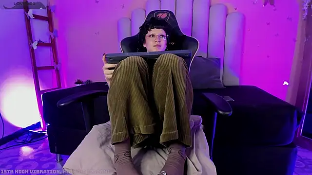 Snapshot of KatyXXX_gh chatting on 8, 3, 2025 KatyXXX gh online show from 8, 3, 2025