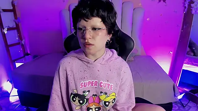 Snapshot of KatyXXX_gh chatting on 13, 3, 2025 KatyXXX gh online show from 13, 3, 2025