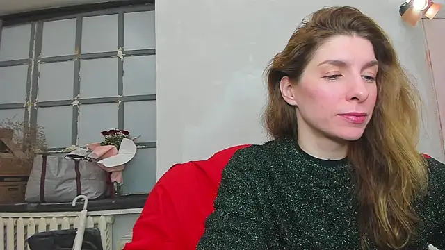 Snapshot of YourSuperModel chatting on 15, 2, 2025 YourSuperModel online show from 15, 2, 2025