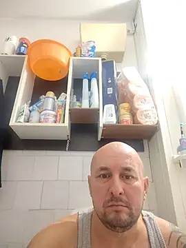 intx800 online show from 23, 11, 2025