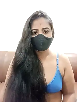 DIZZLING DIVA online show from 5, 1, 2025