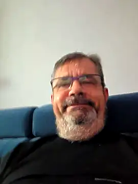 axecoman60 online show from 2, 12, 2025